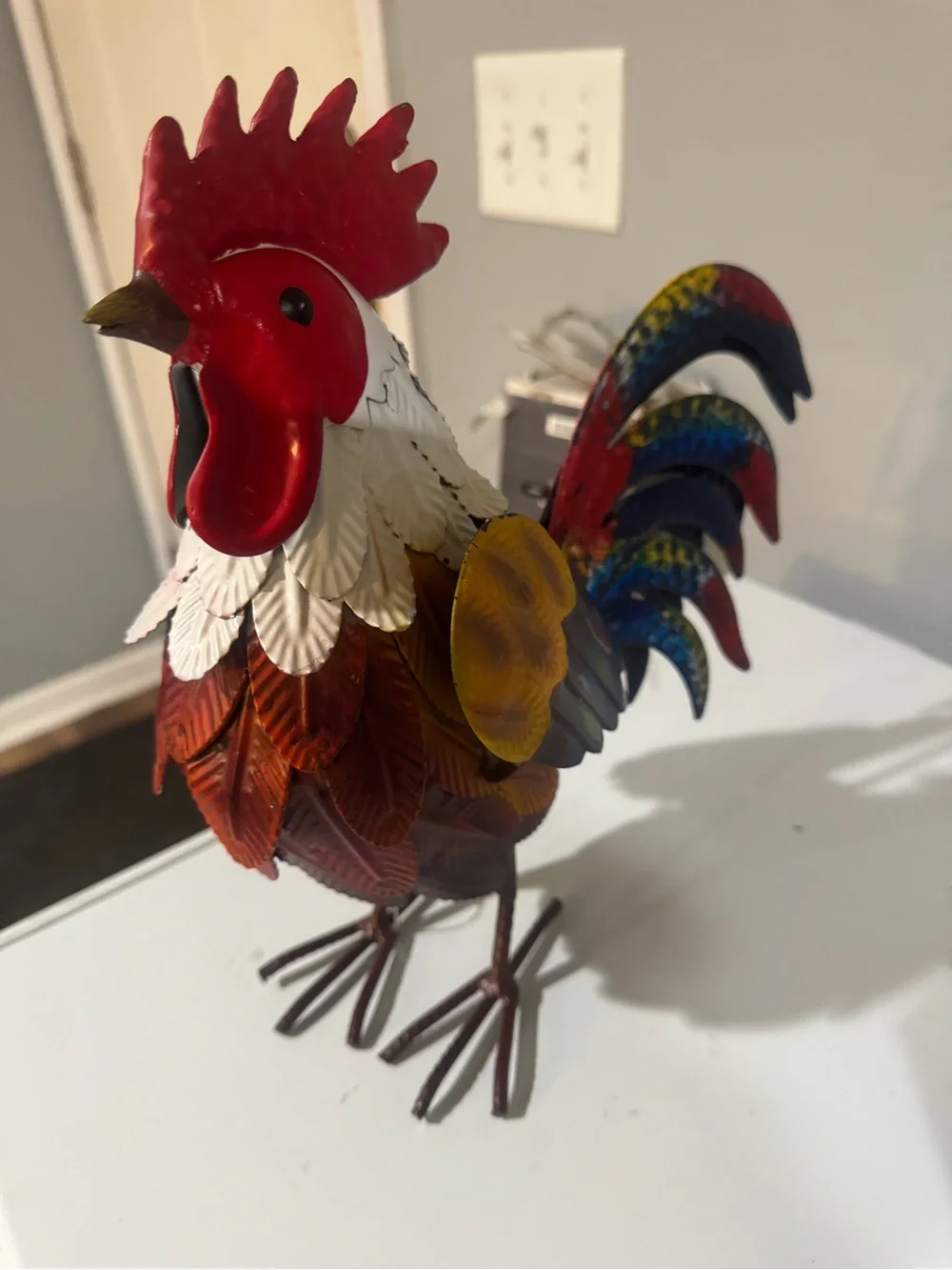 Decorative Multicolor Rooster Statue for Bird Lovers
